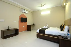 Brahmputra Palace - Image 4