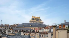 Le Versailles Soleil Classé 3 étoiles Charme & vue Chapelle Royale - Image 5