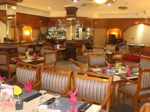 Hotel Yasmin - Image 2