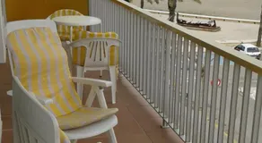 Apartamentos Mediterranean View - Image 4