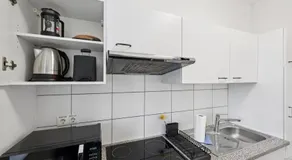 home2stay Apartments in Hanau Wifi Parking Self CheckIn - Image 5