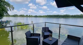 Ośrodek Szkoleniowo-Wypoczynkowy Bernardynka - Domki na wodzie - Image 3
