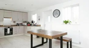 Cosy B & B - Image 3
