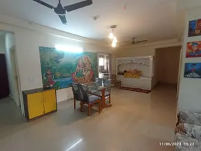 LUXURY AC  Rooms in  posh society (YASH HOME STAY) - Image 4