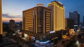 Qingting Hotel (Qingyang Oriental Regent Mall Branch) - Image 3