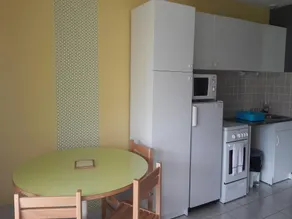 Cosy cottage in Sauze-Vaussais with shared pool - Image 3