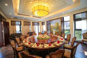 Xiujiang Hotel - Image 2