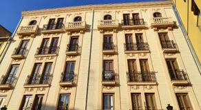 Adarve Flats - Image 3
