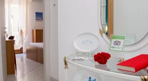 SoleLunaMare Guest House - Image 2