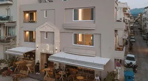 Chania Mocenigo Luxury Rooms - Seaview, 15m to sea - Image 4
