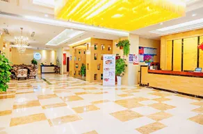 Huachen San Siro Hotel - Image 4