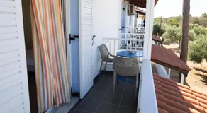 Papoulias Rooms - Image 5