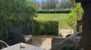 La Mer et la Plage au bout du parc Appartement 4 couchages avec jardin - Image 5