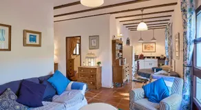 Casa Cruz Resort - Image 2