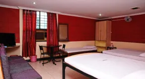 HOTEL HIGHLAND RESIDENCY - Image 2