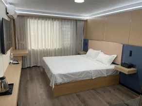 Heshan Olive Tree Hotel (Honghe Times Square Branch) - Image 2