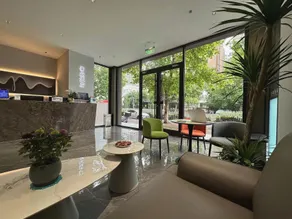 Grand Court Hotel - Image 3