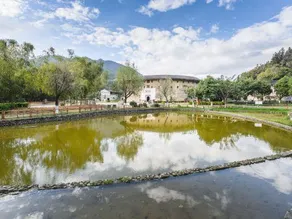 Yongding Tulou Mengtian Inn - Image 3