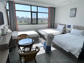 Luming Homestay (Weishan Lake Branch) - Image 2