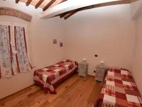 Tuscan Retreat in Aiale - Image 2