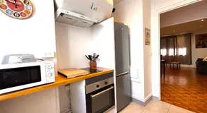 Vintage - 3 bedroom apartment, RER B 200 m away - Image 3
