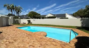 Woodbridge Island En-suite 3min Beach Secure Luxury - Image 2