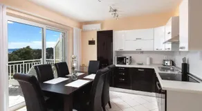 Impresionante casa en Sumartin - Image 3
