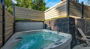 Near Dollywood With Hot Tub, Game Room Home Theater - Image 4