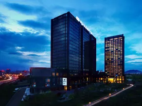 New Century Grand Hotel Zhejiang Sanli - Image 2