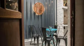 MedioMundo Hostel - Image 4