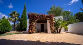 Villa Tegui is a luxury villa close to San Rafael and 10 min drive to Ibiza Town and San Antonio - Image 3