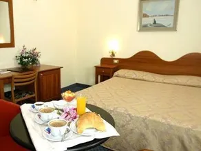 Hotel Vittoria - Image 3