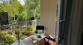 SIGNAL BOX Short Stay - Image 3