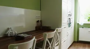 Krásny, plne vybavený byt s bezplatným parkovaním - Image 4