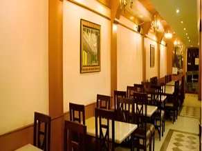 SS BUSINESS CLASS HOTEL Near KHADARPET MARKET and Opp To RAILWAY STATION - Image 5