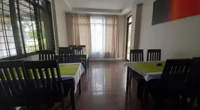 Adelaida Pensionne Hotel - Image 3