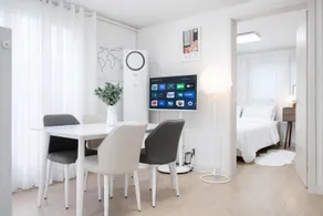 러블리 앤 코지 스테이 Lovely and Cozy Stay - Image 3