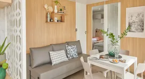 Comfortable caravan in a green setting - Image 2