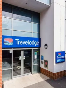 Travelodge Camberley Central - Image 2