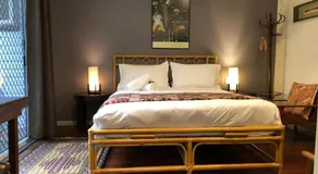 Grey Gum Lodge - Image 2