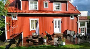 120 yrs. old log house in Kuopio city centre - Image 2