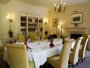 Haley's Hotel - Image 2