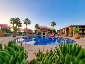 La Villa Des Golfs & PinkCactus - Image 2