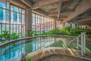 Dabie Mountain Doushahe Hot Spring Town - Image 3