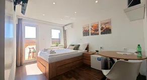 PAVLIN Bed & Breakfast - Image 2