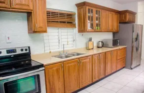 Kensington Place New Kingston Apartment - Image 3