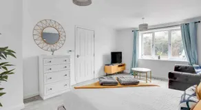 Blackwater Villa Witham - Image 2