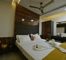 Atharva Hotel - Image 4