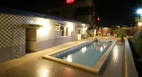Puti Commercial Hotel - Image 4