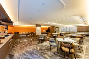 Starway Zhengzhou International Convention Center Hotel - Image 3